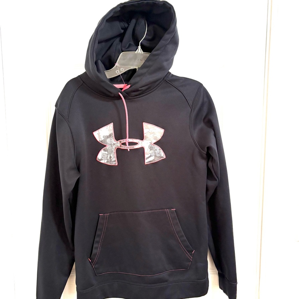 Under Armour Black and Red Semi-Fitted Hoodie